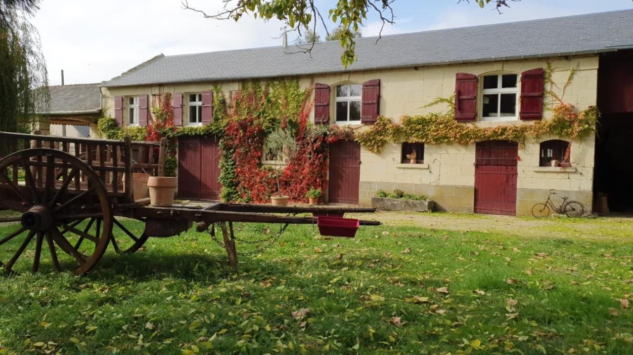 Bed and Breakfast Clos Des Ecureuils Bouille-Loretz Zewnętrze zdjęcie